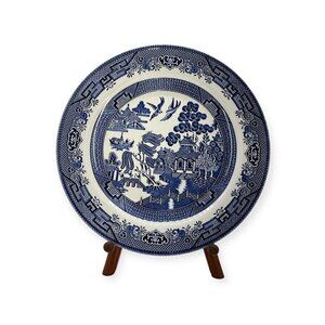 Churchill Blue Willow Oriental Temple Decortive Plate